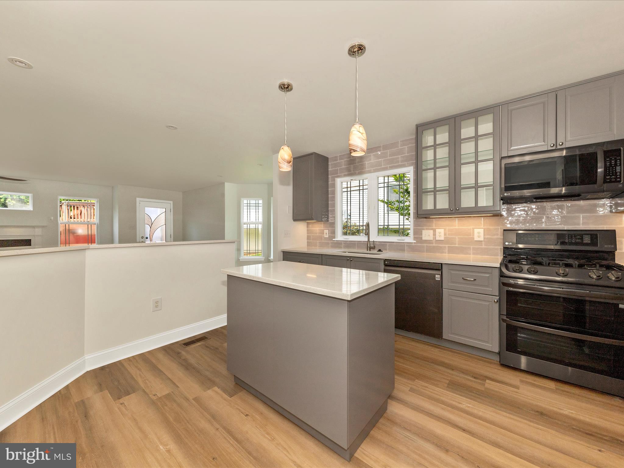 EMORY WOODS - Residential