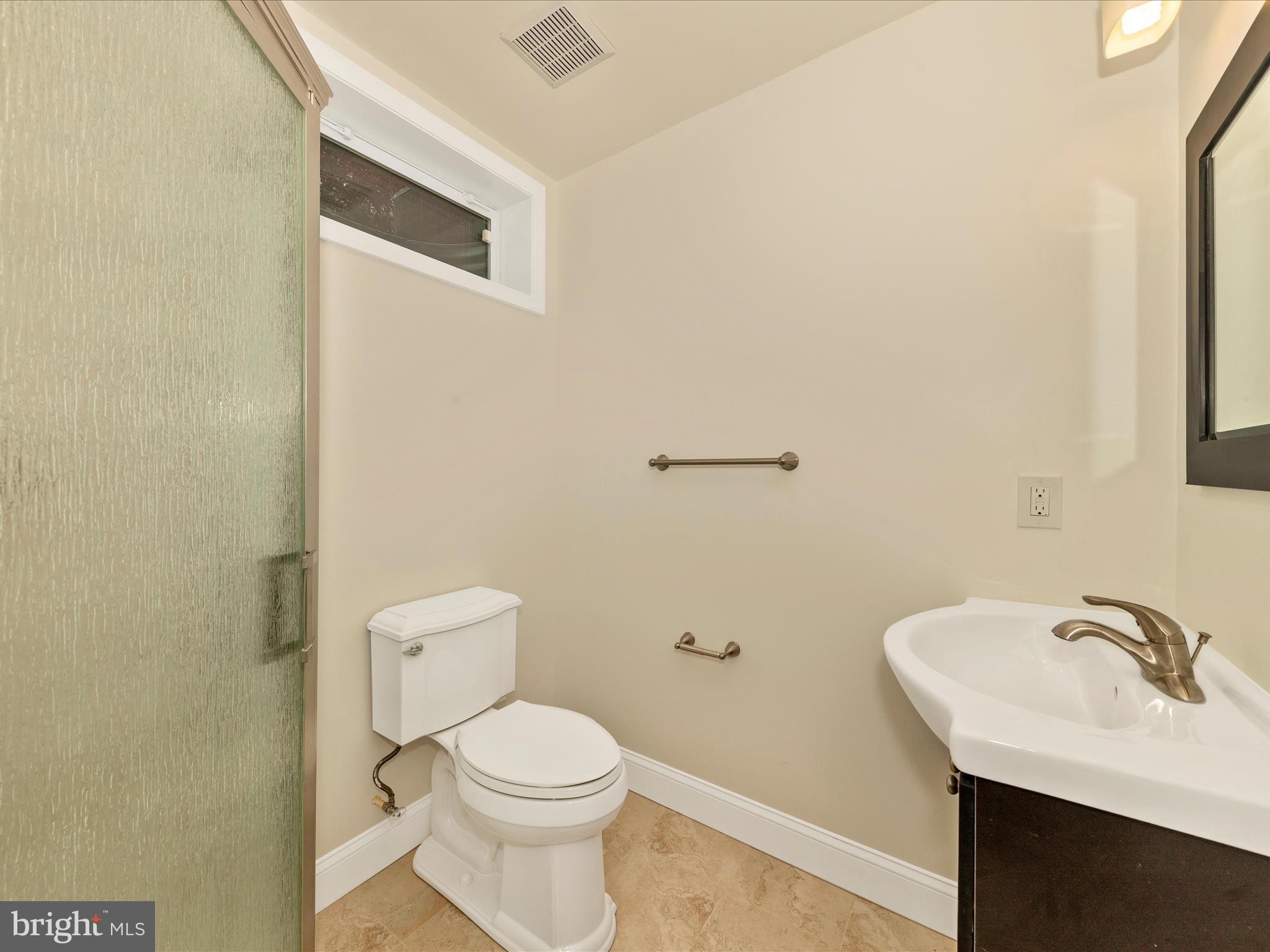 EMORY WOODS - Residential