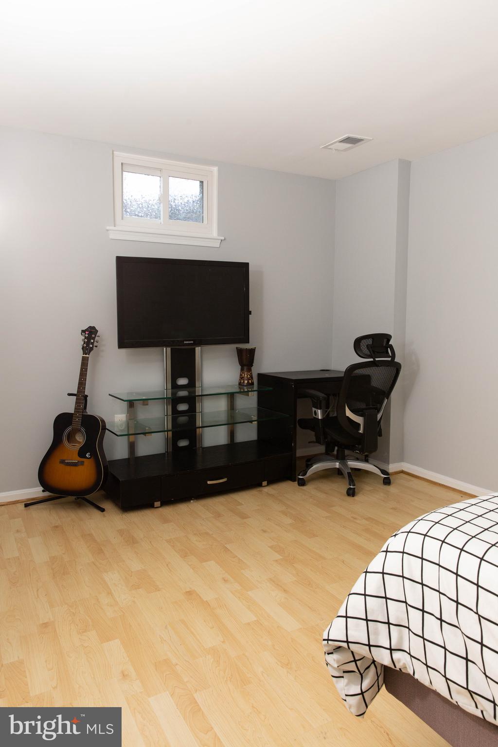 HAYFIELD VIEW - Residential