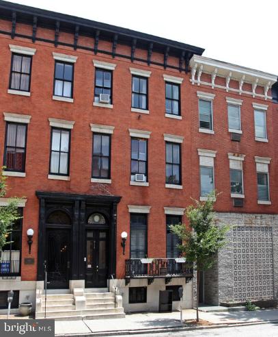 MOUNT VERNON PLACE HISTORIC DISTRICT - Residential Lease