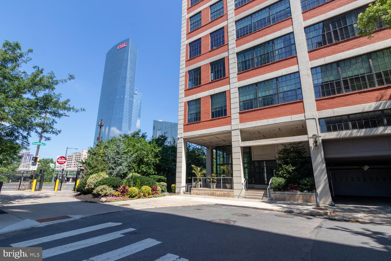 FITLER SQUARE - Residential