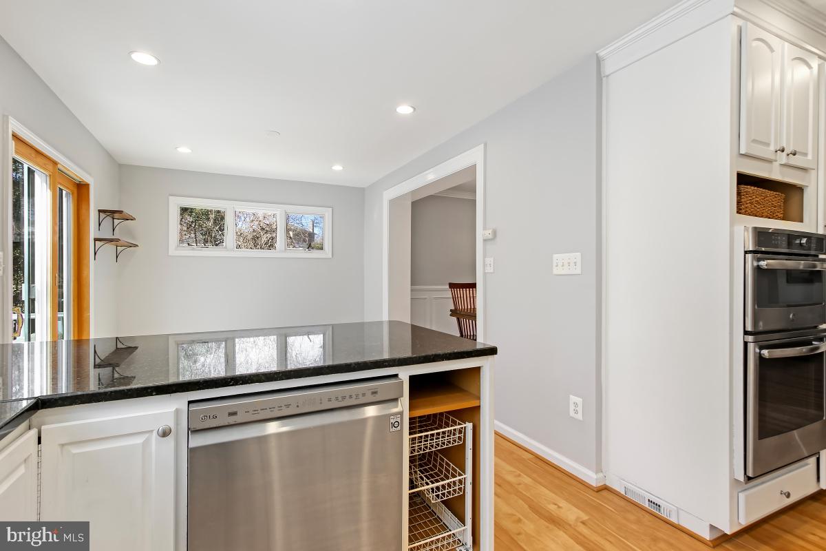 OAKWOOD KNOLLS - Residential