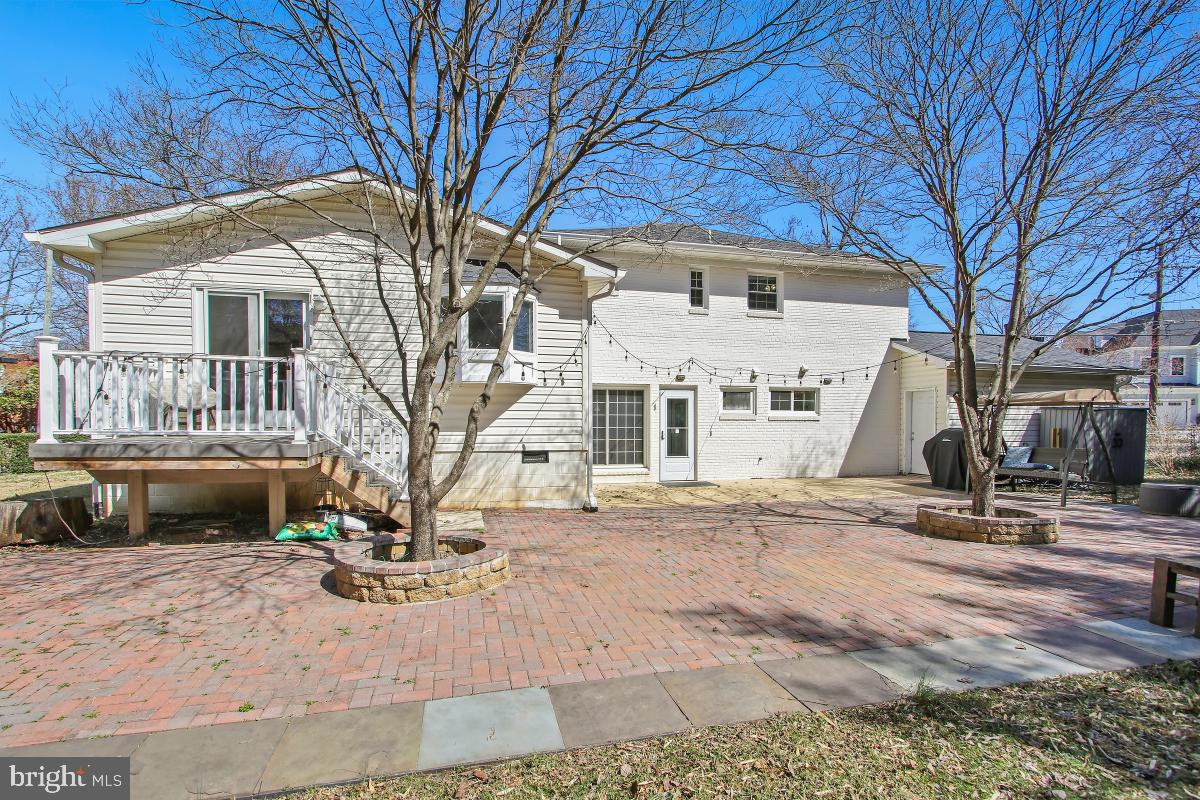 OAKWOOD KNOLLS - Residential