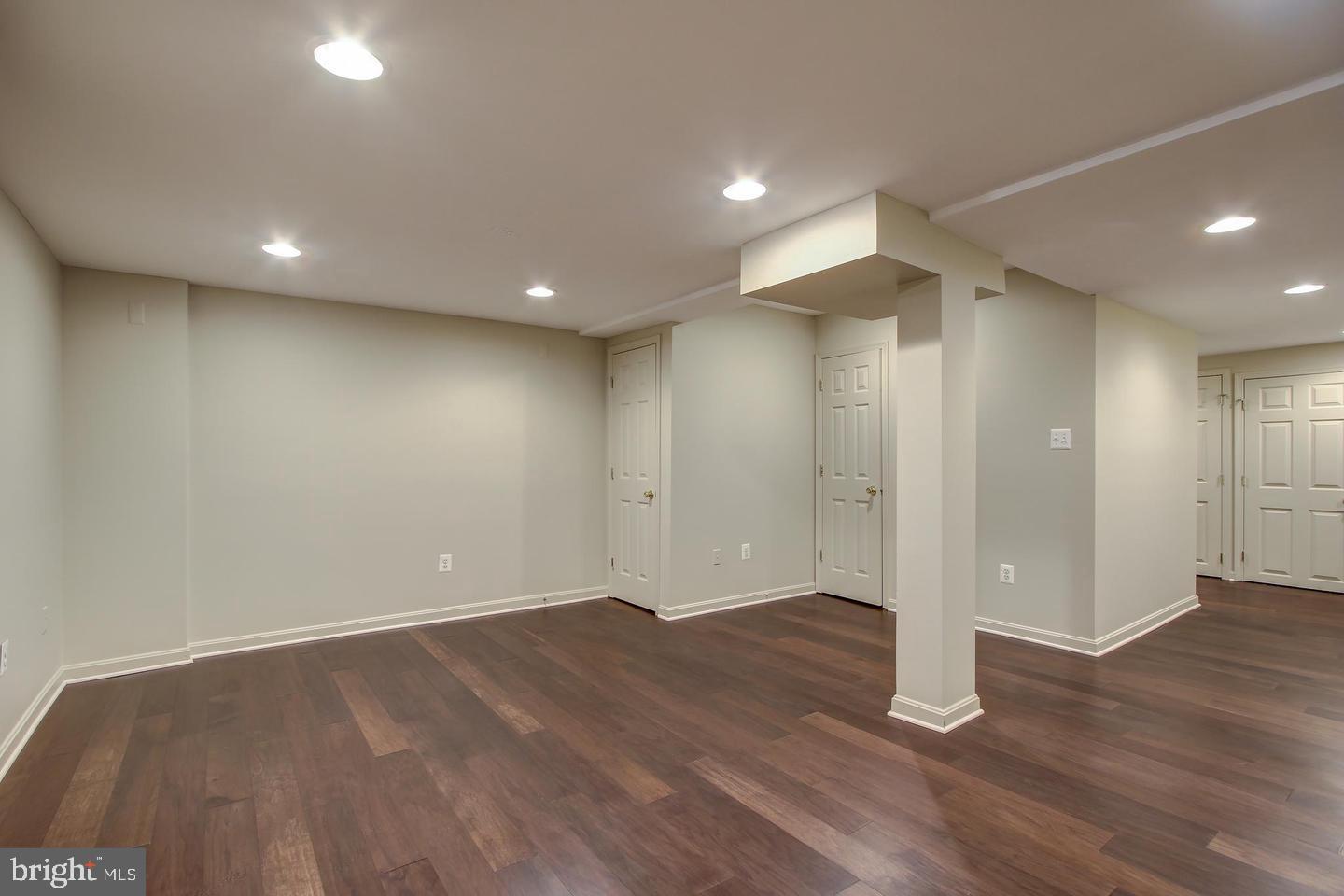 VILLAGE OF HARPERS CHOICE - Residential Lease