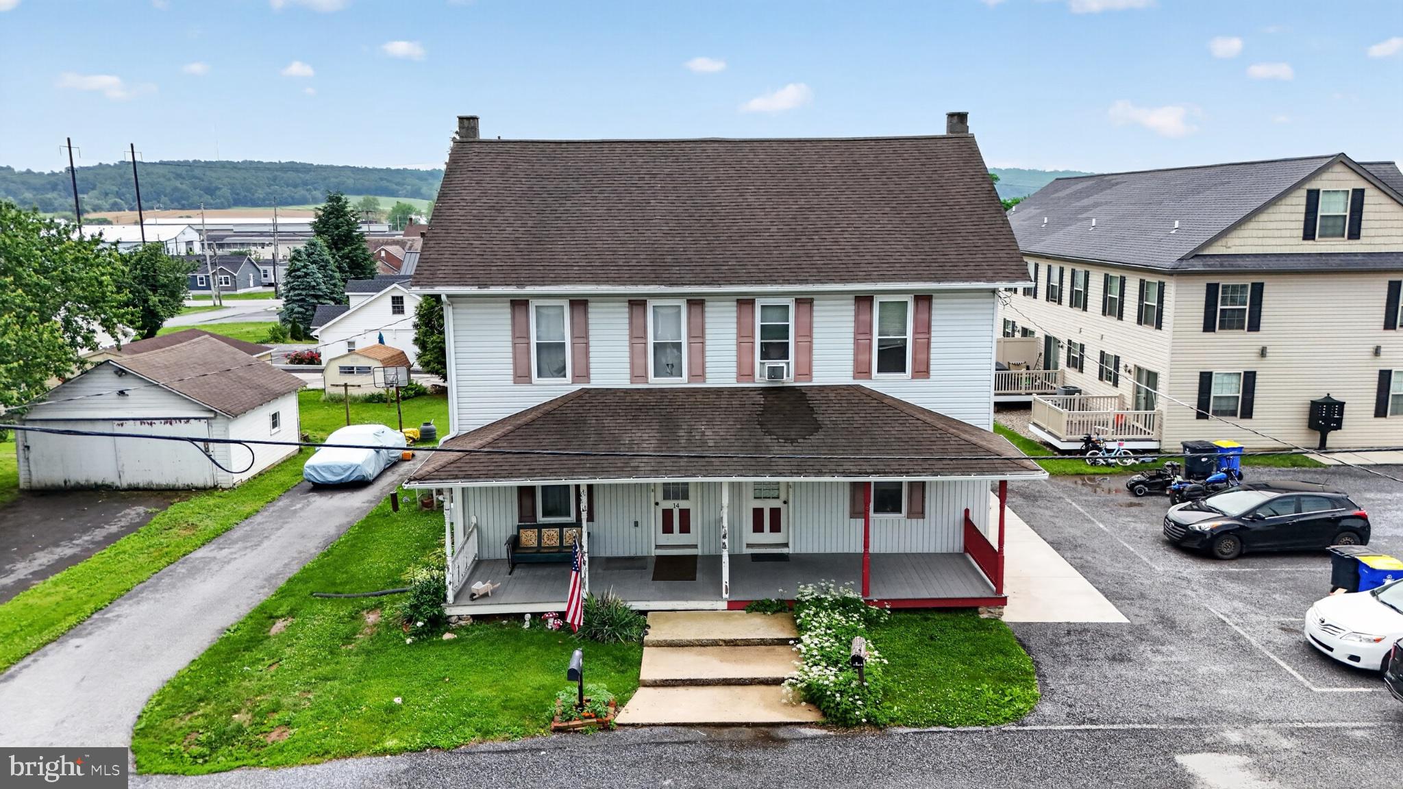 14 N KINZER ROAD