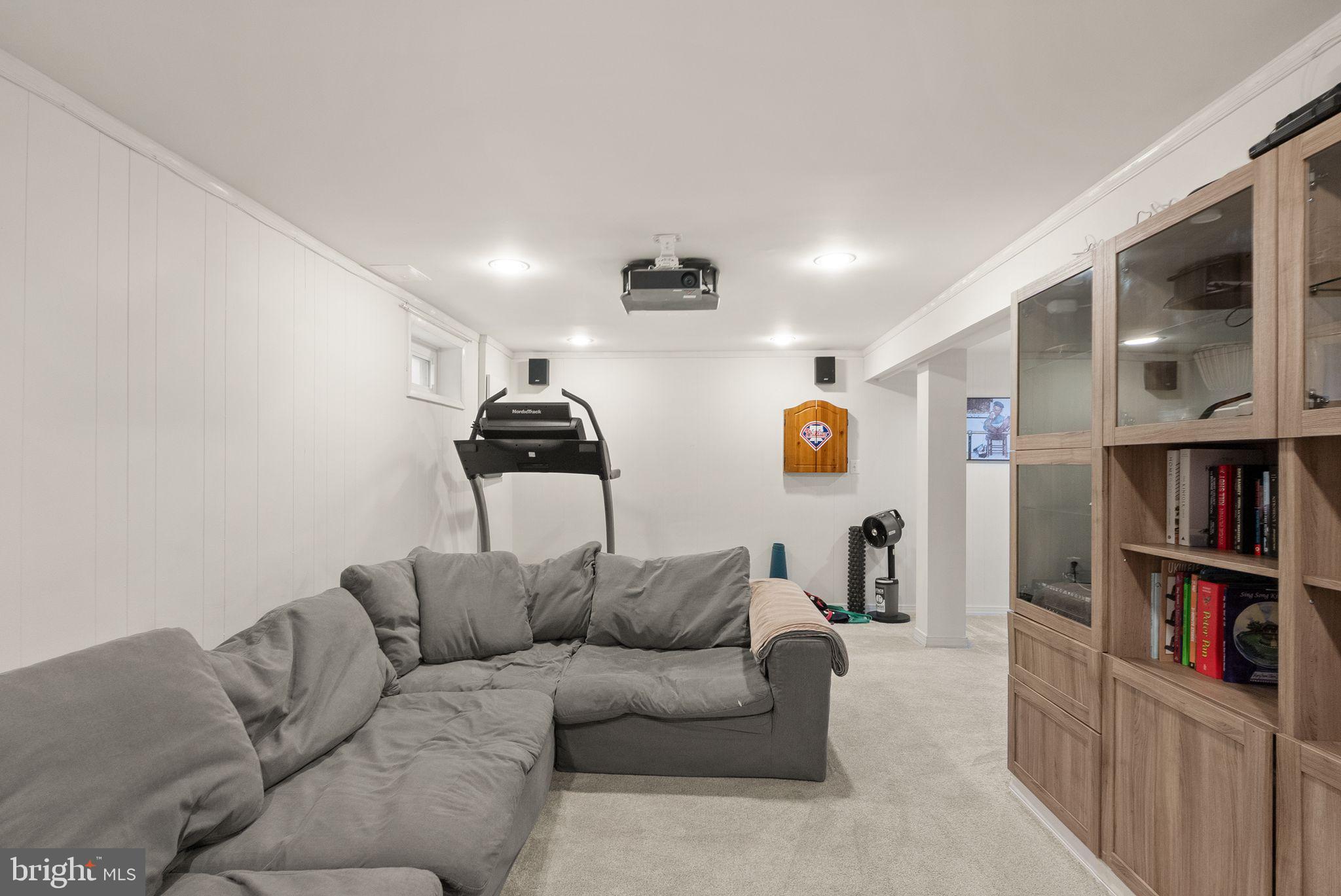 BURKE VILLAGE - Residential