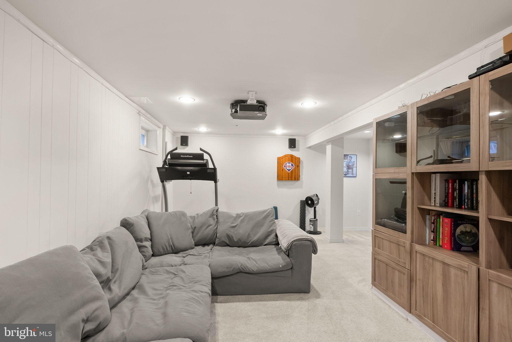 BURKE VILLAGE - Residential