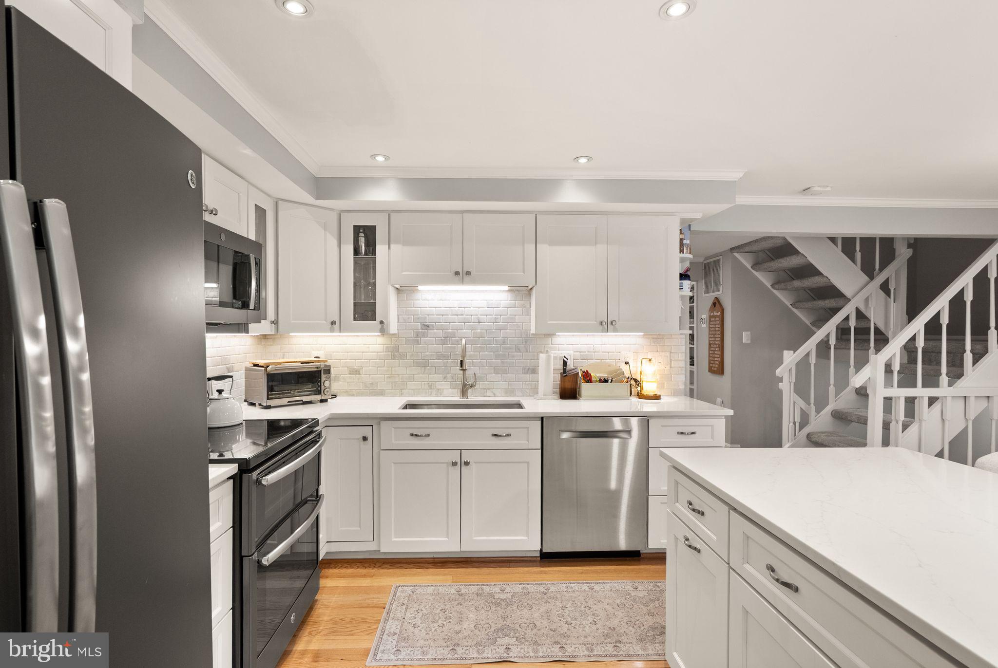 BURKE VILLAGE - Residential