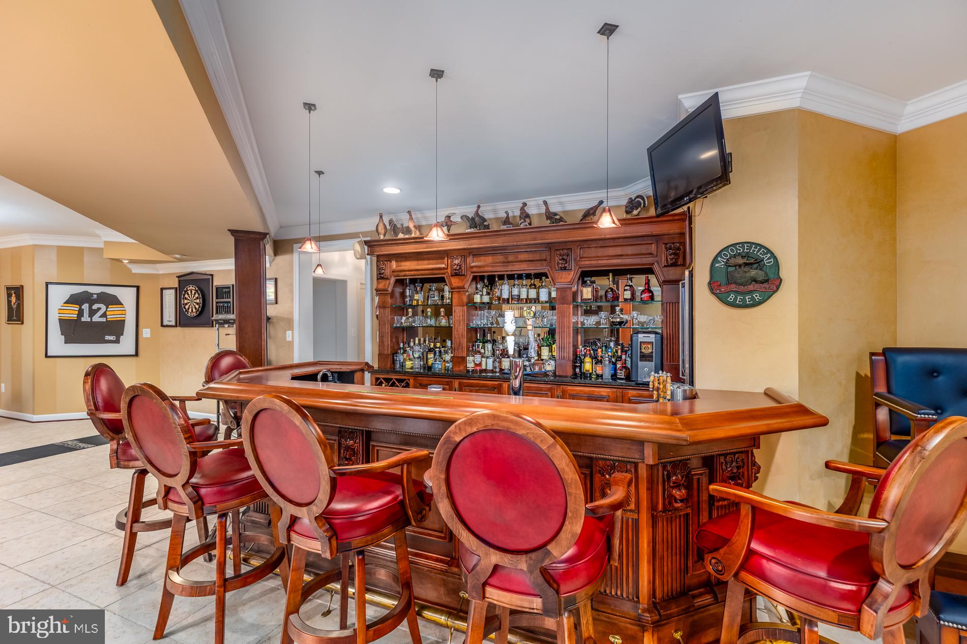 HUNTING HILLS - Residential