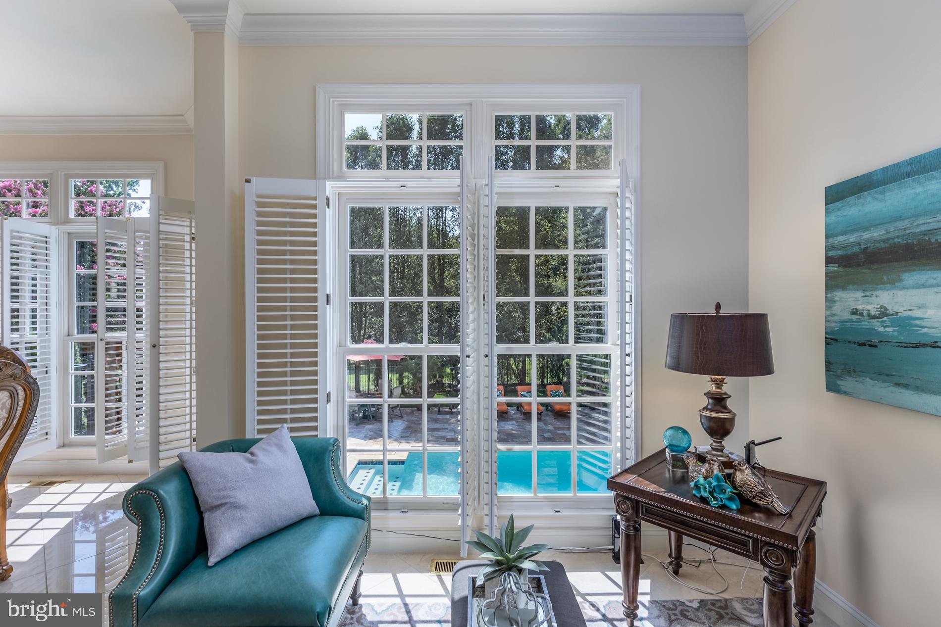 HUNTING HILLS - Residential