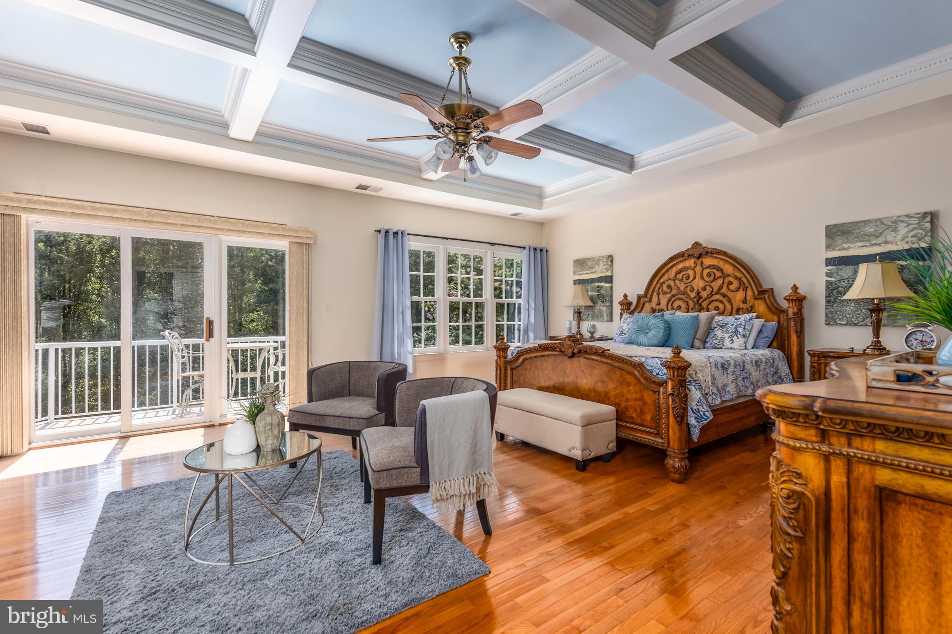 HUNTING HILLS - Residential