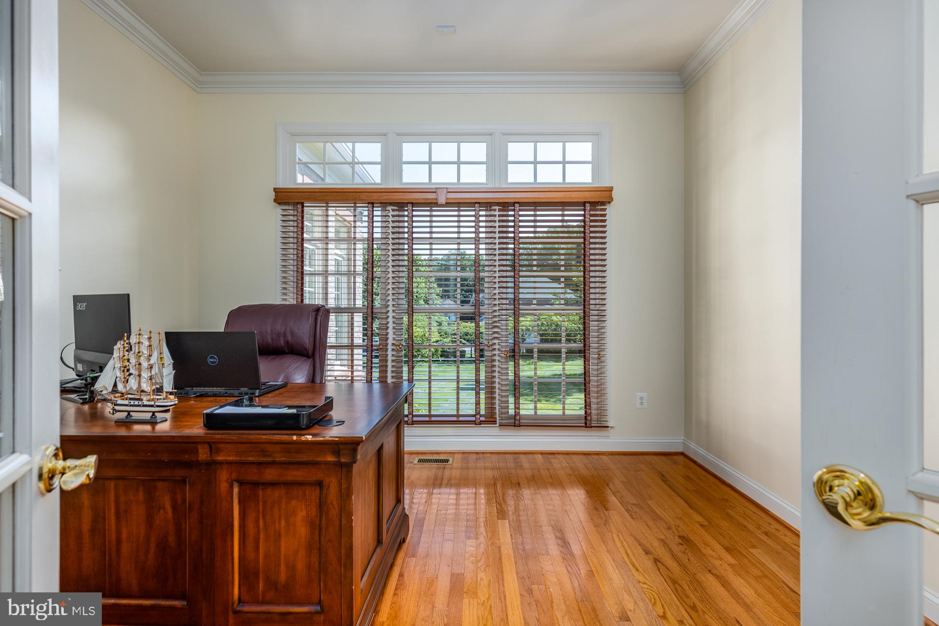 HUNTING HILLS - Residential