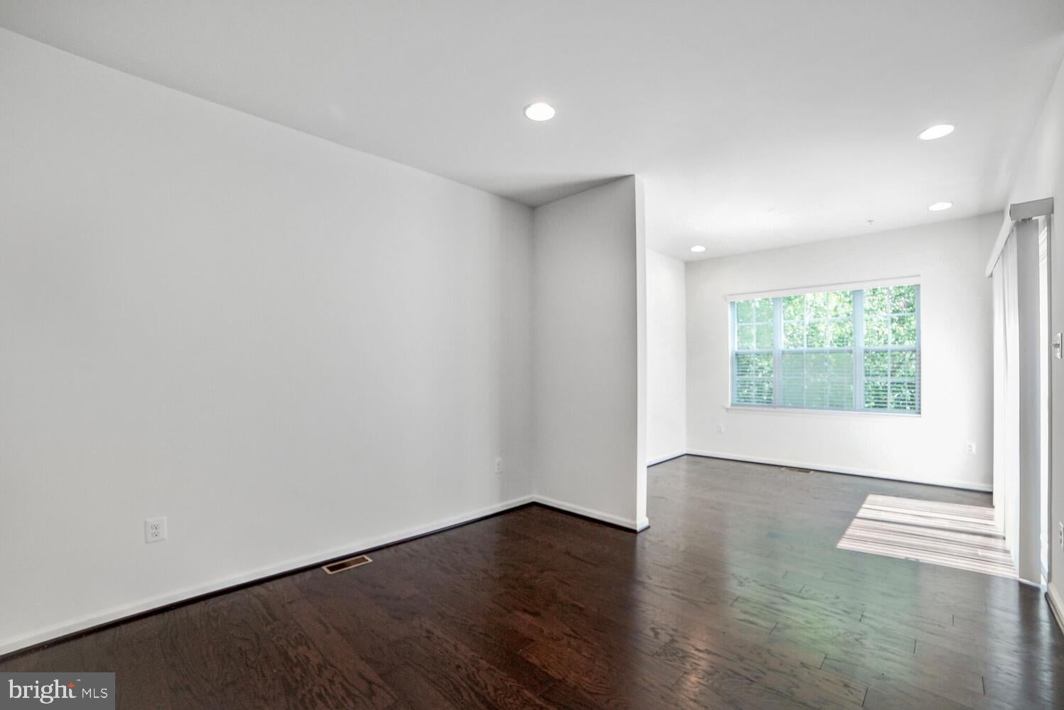 7872 RIVER ROCK WAY