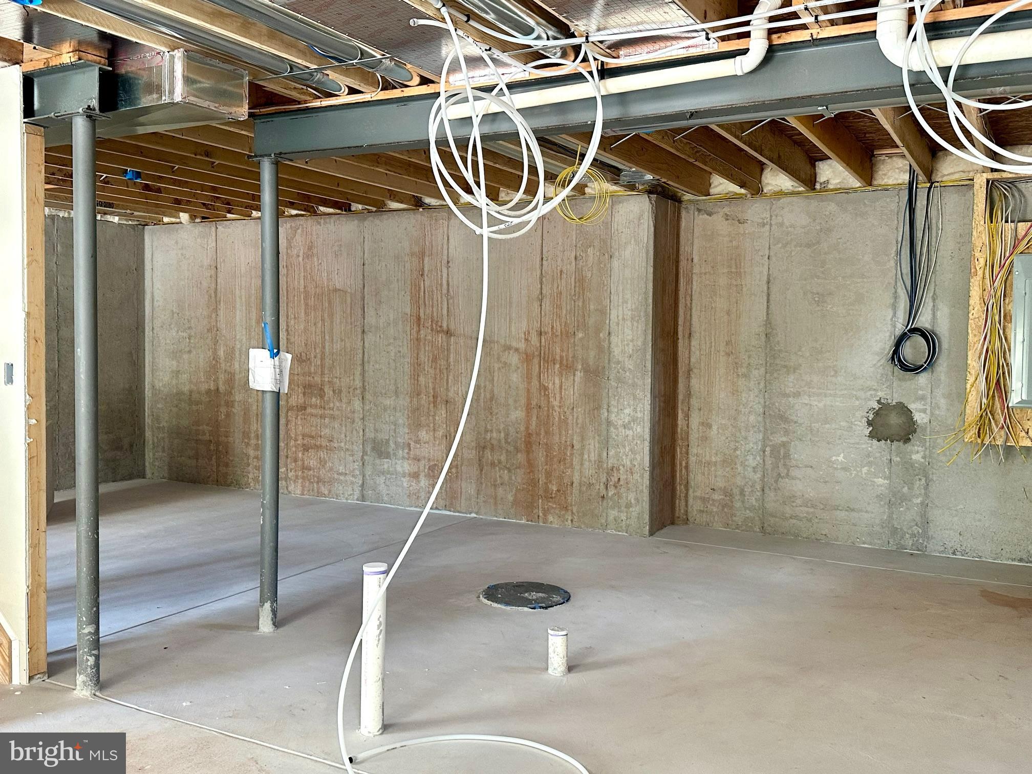 ALDERWOOD RUN - Residential