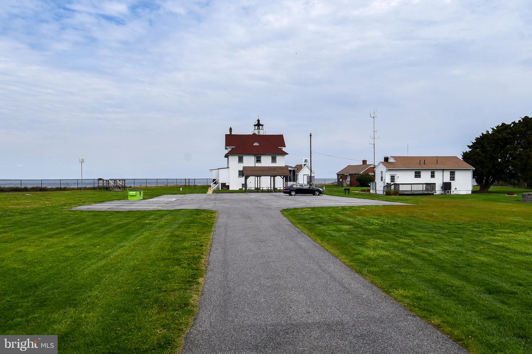 COVE POINT - Residential