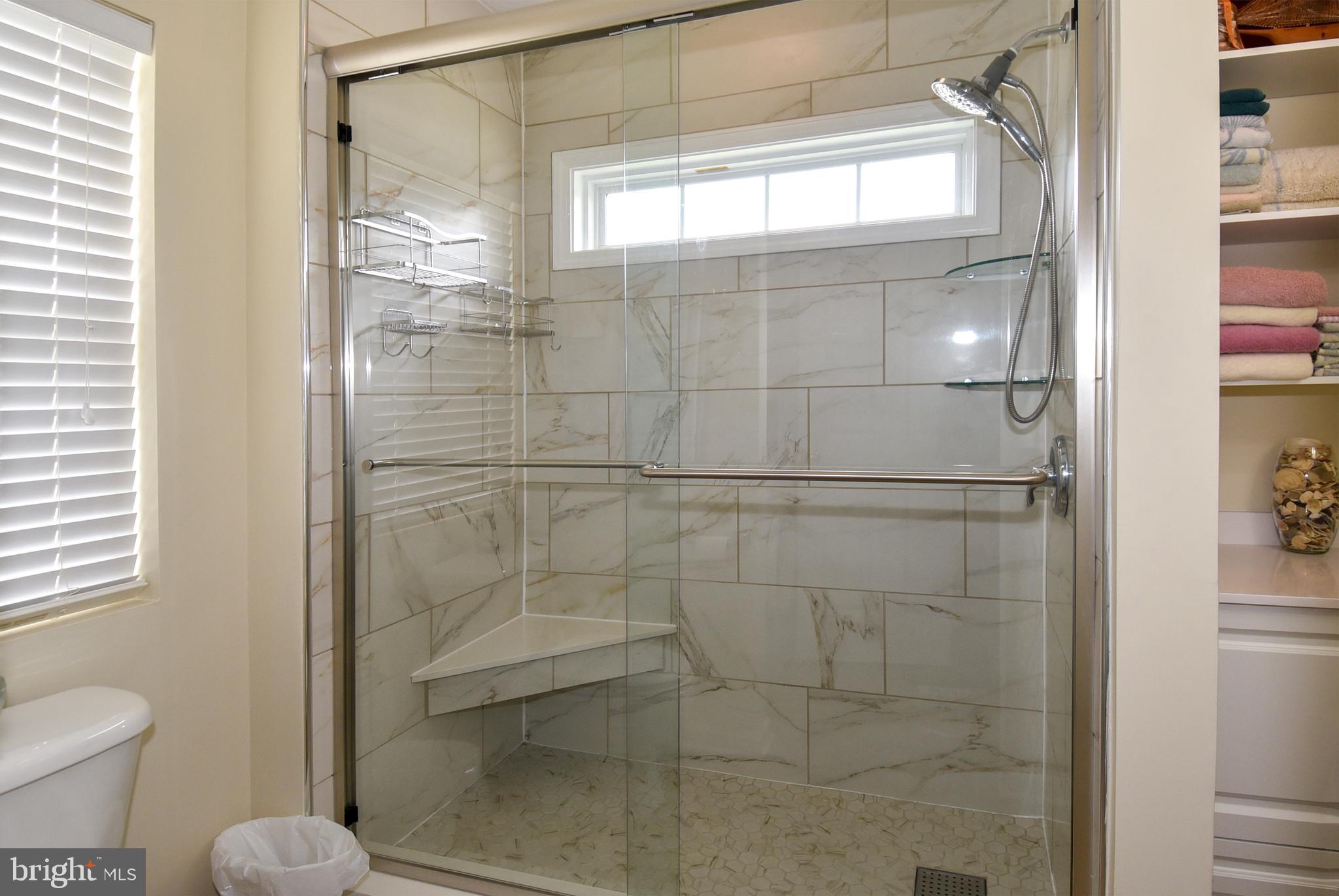 COVE POINT - Residential