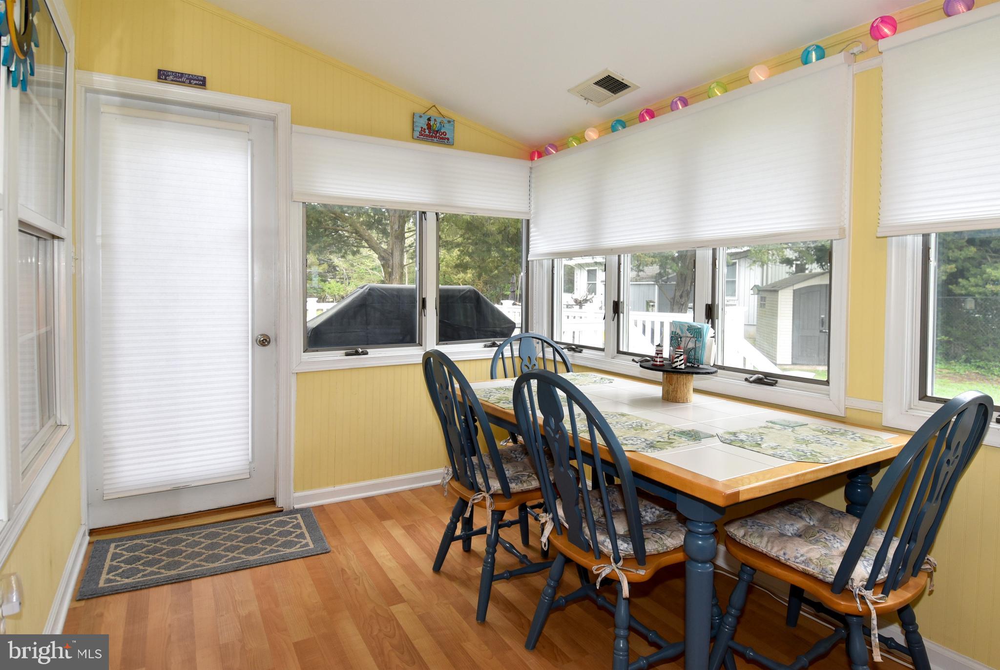 COVE POINT - Residential