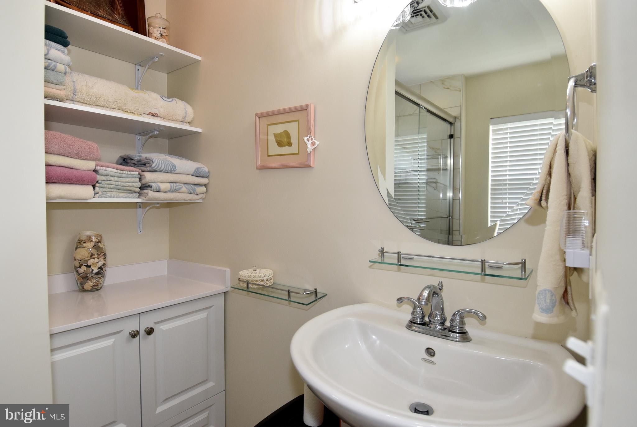 COVE POINT - Residential