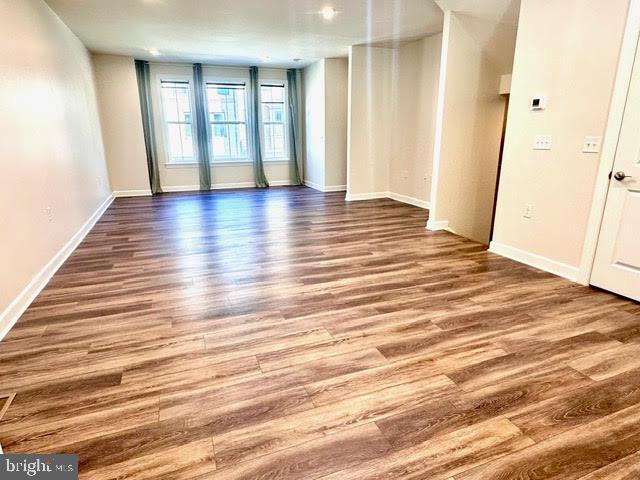 PENDER OAKS - Residential Lease