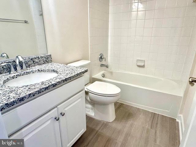 PENDER OAKS - Residential Lease