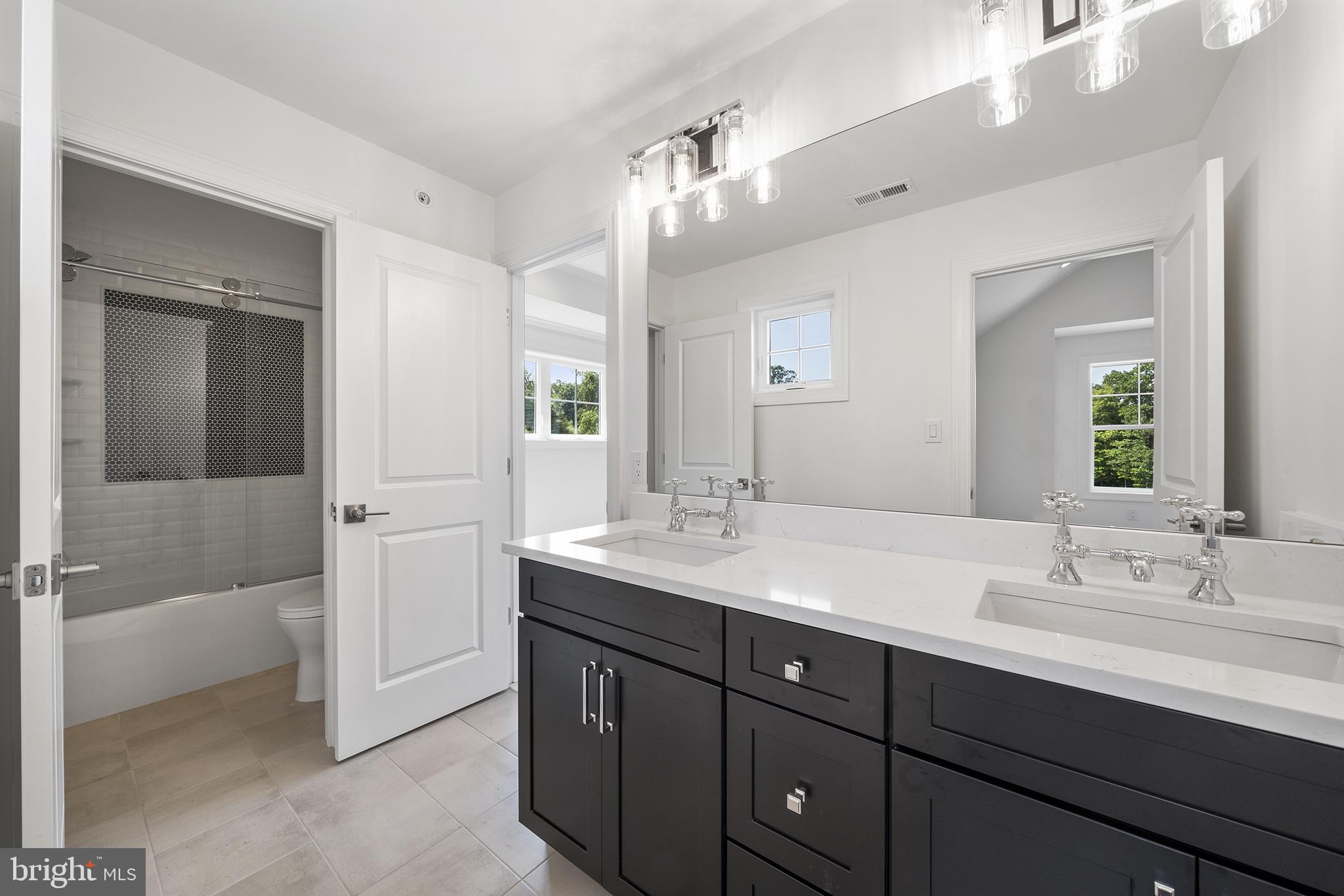 MEADOW CREEK - Residential