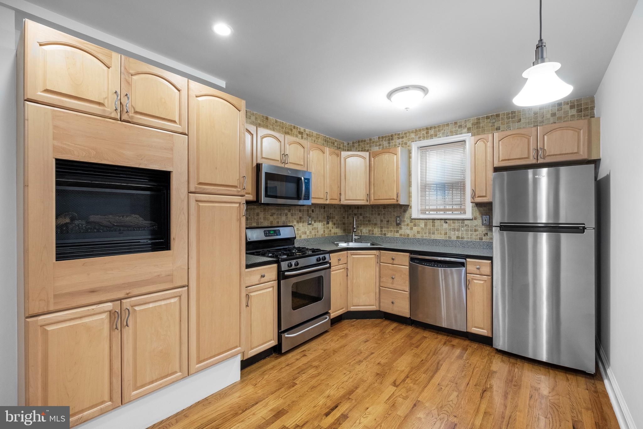 GRADUATE HOSPITAL - Residential