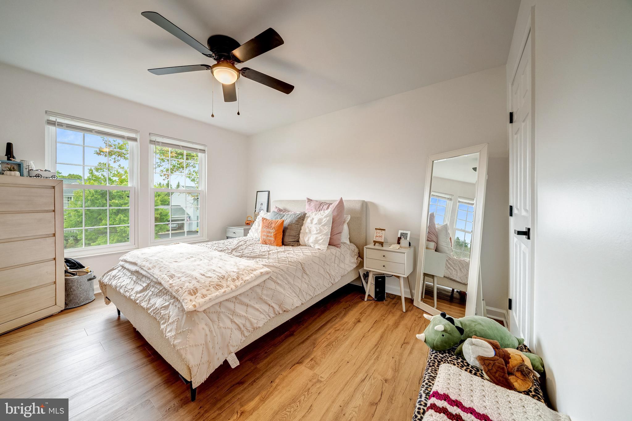 ASHBROOK VILLAGE - Residential Lease