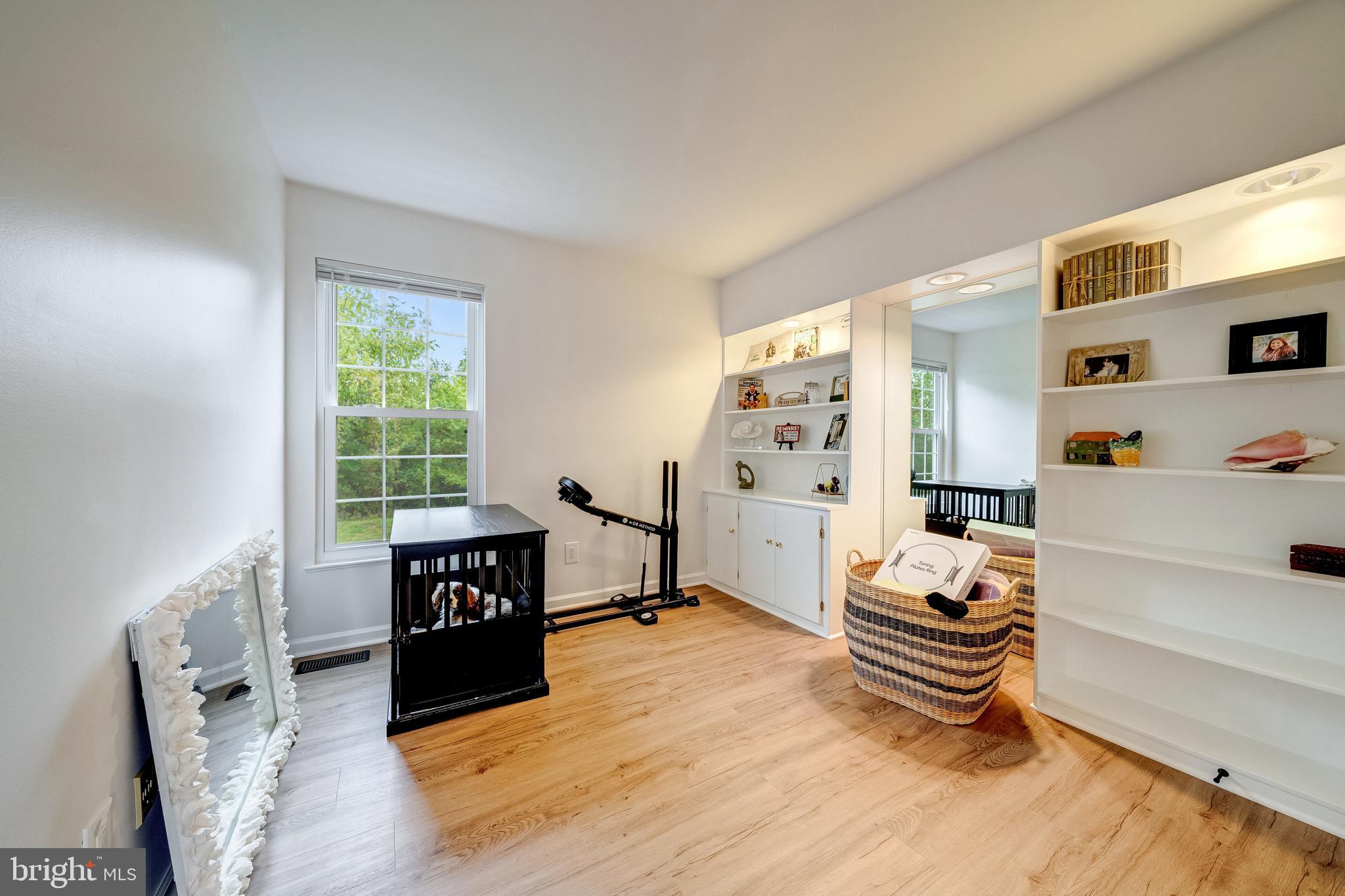 ASHBROOK VILLAGE - Residential Lease