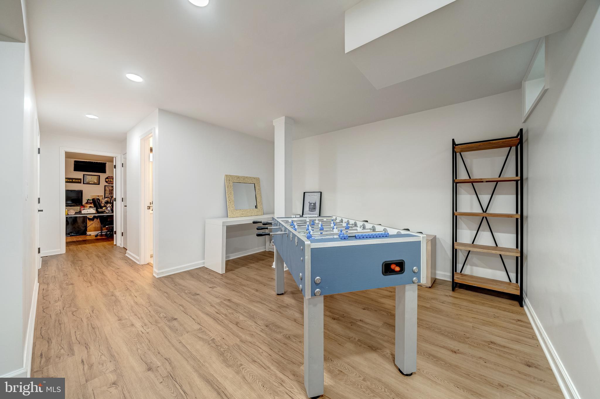 ASHBROOK VILLAGE - Residential Lease