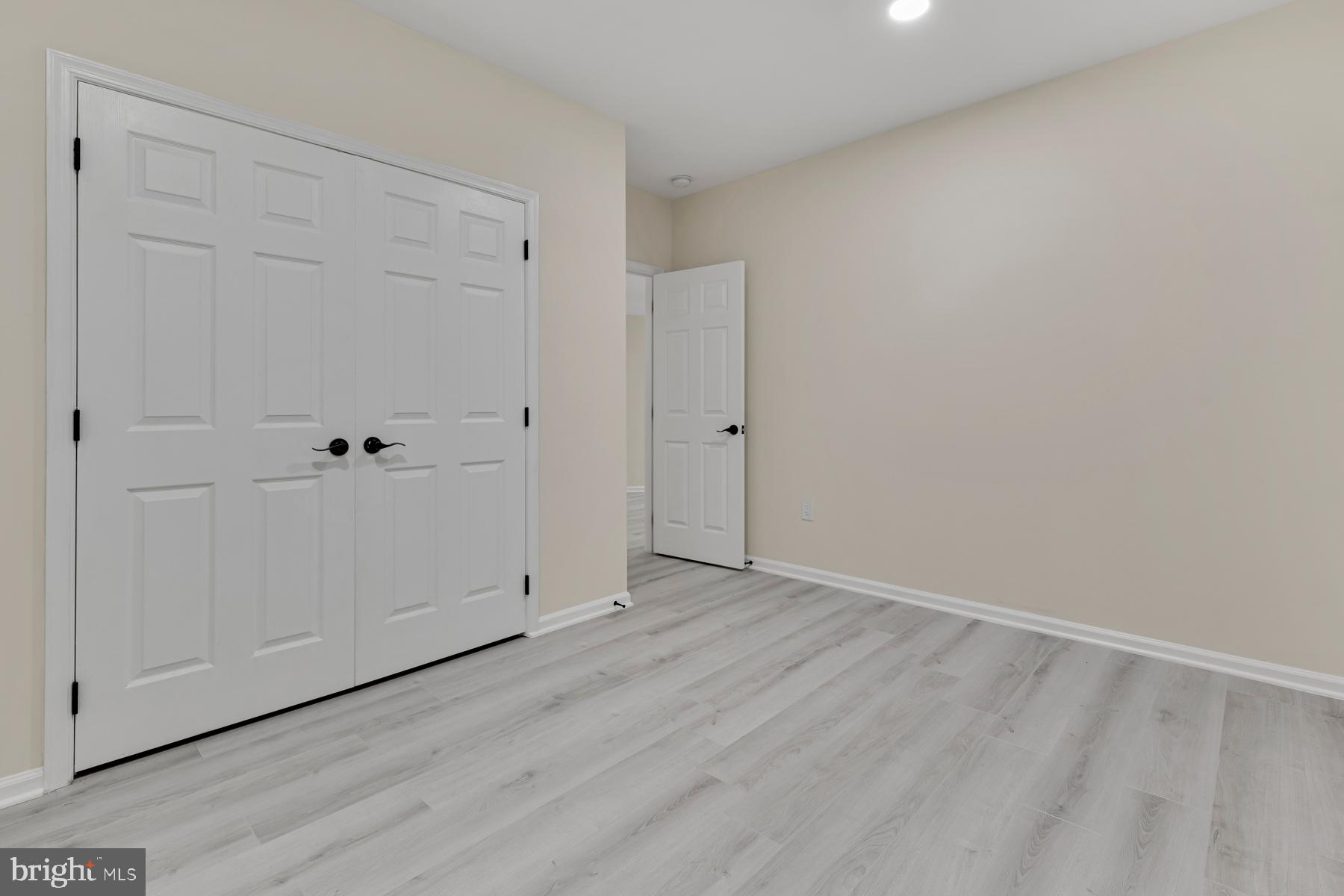 HILLWOOD - Residential