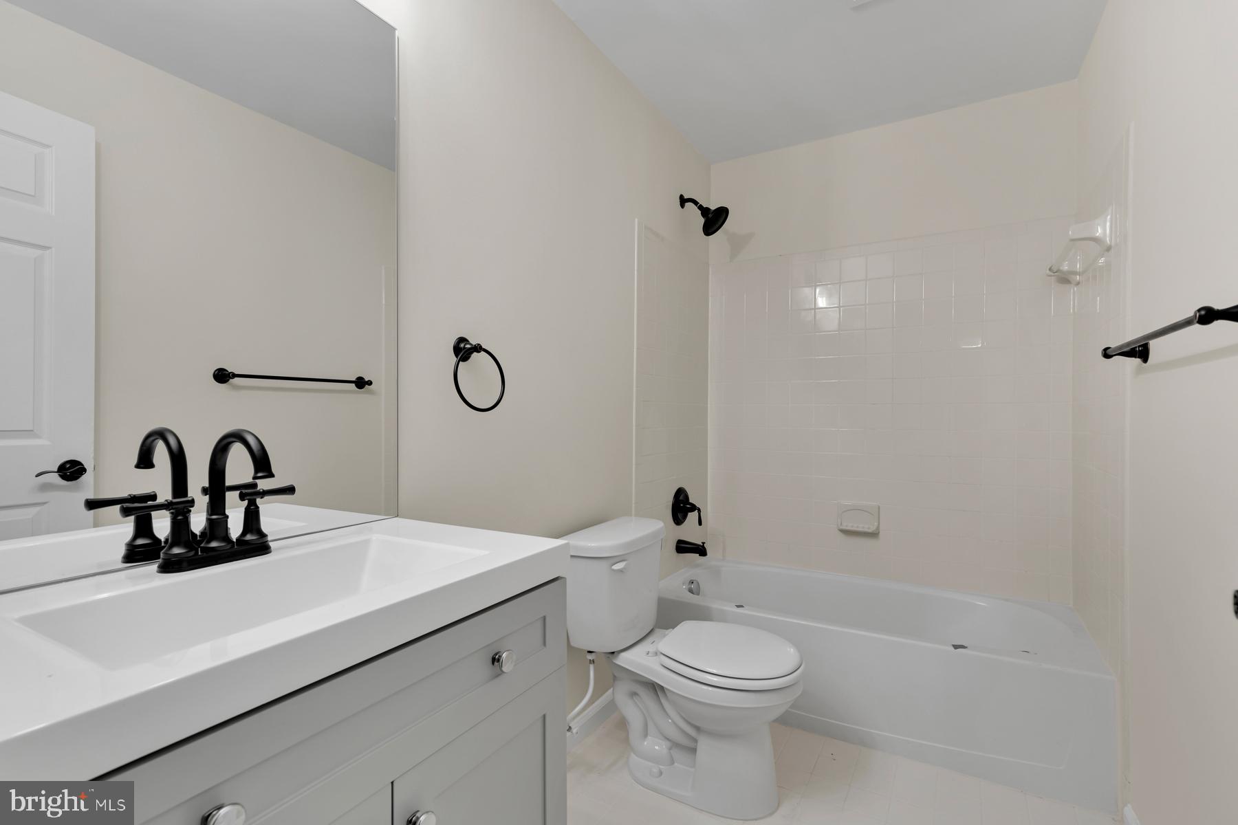 HILLWOOD - Residential