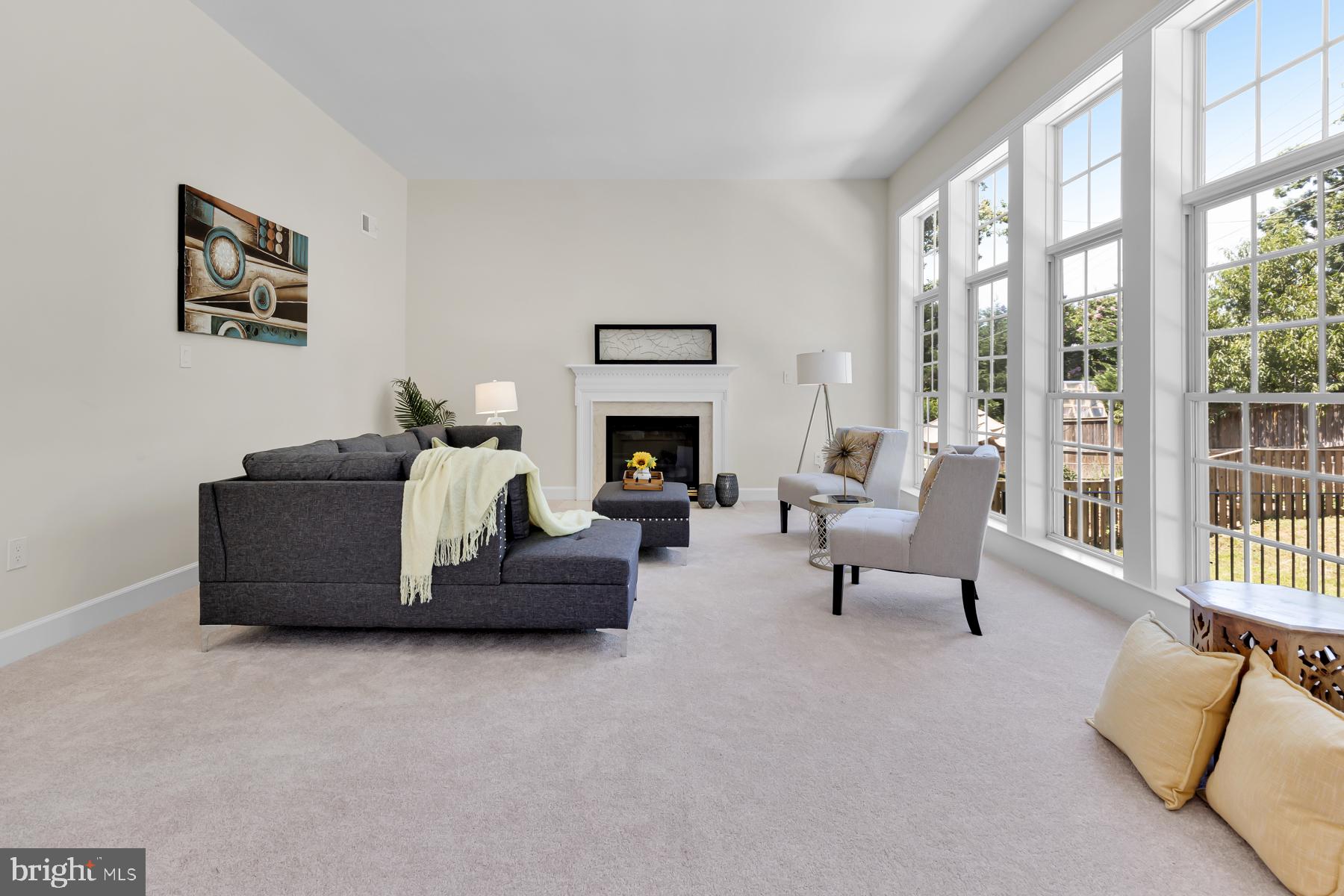 HILLWOOD - Residential