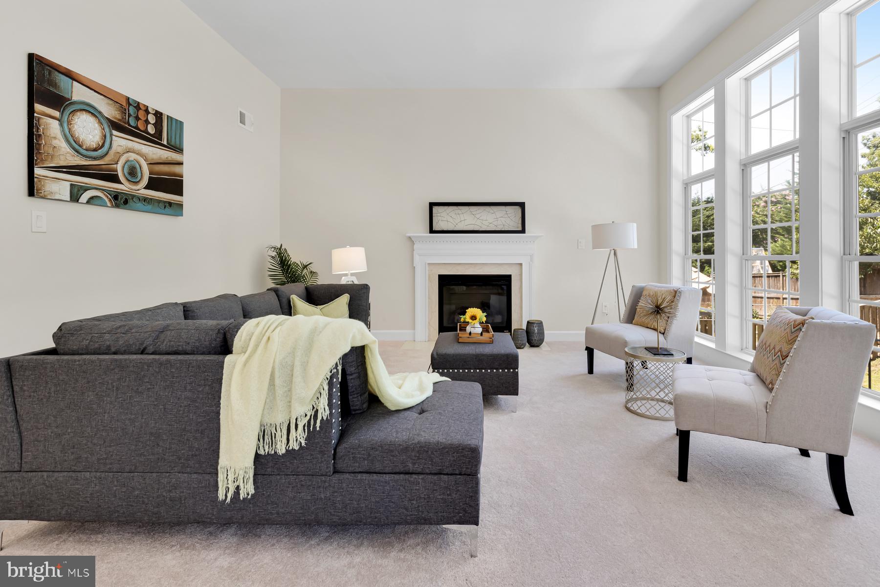 HILLWOOD - Residential