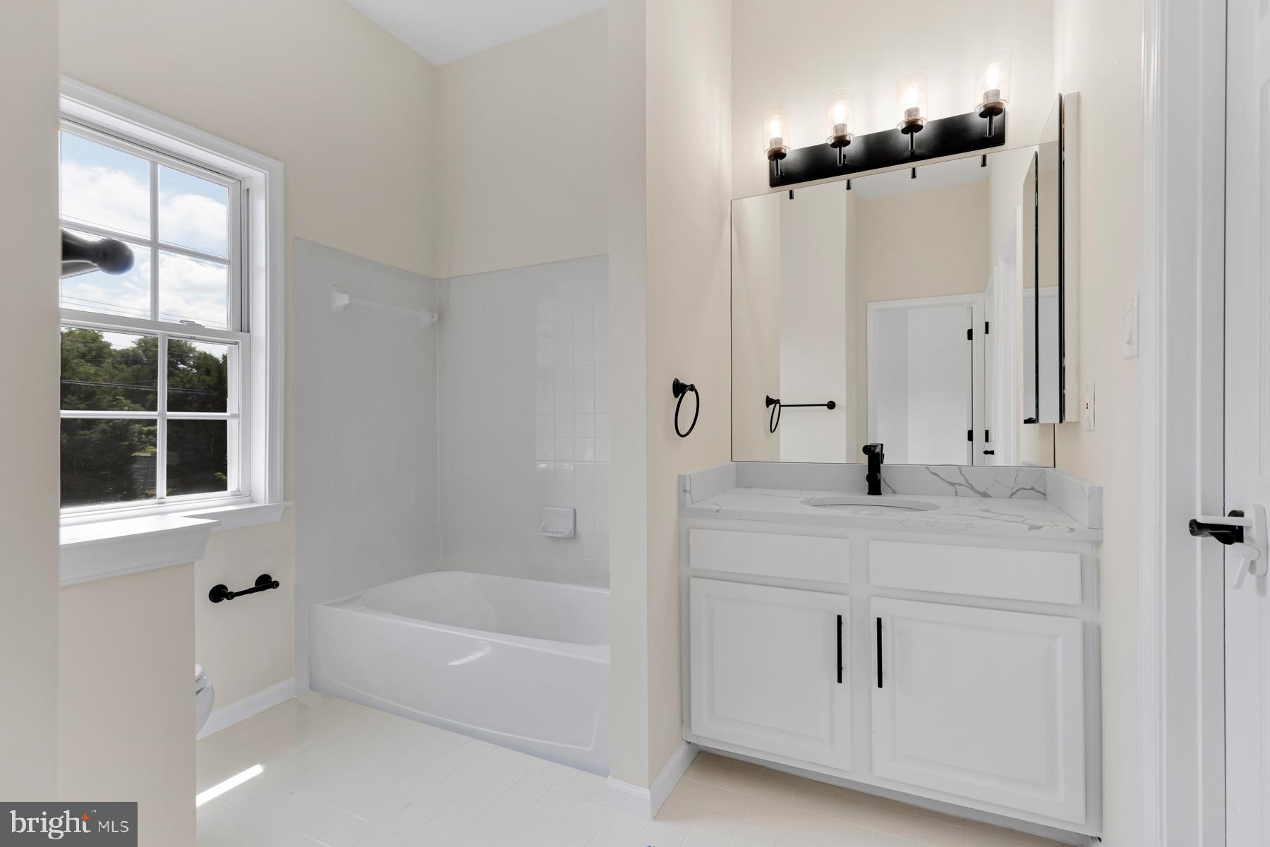 HILLWOOD - Residential