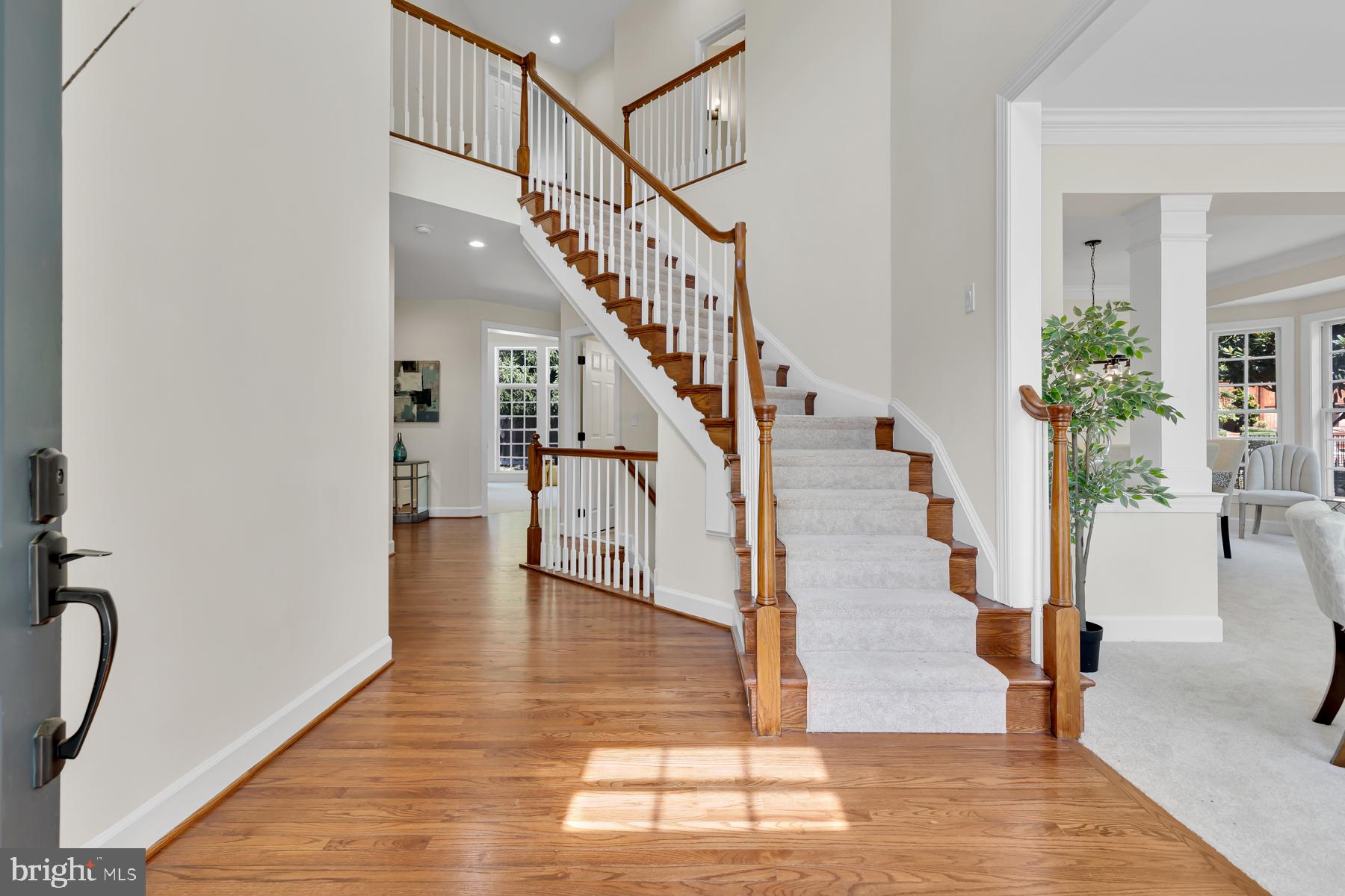 HILLWOOD - Residential