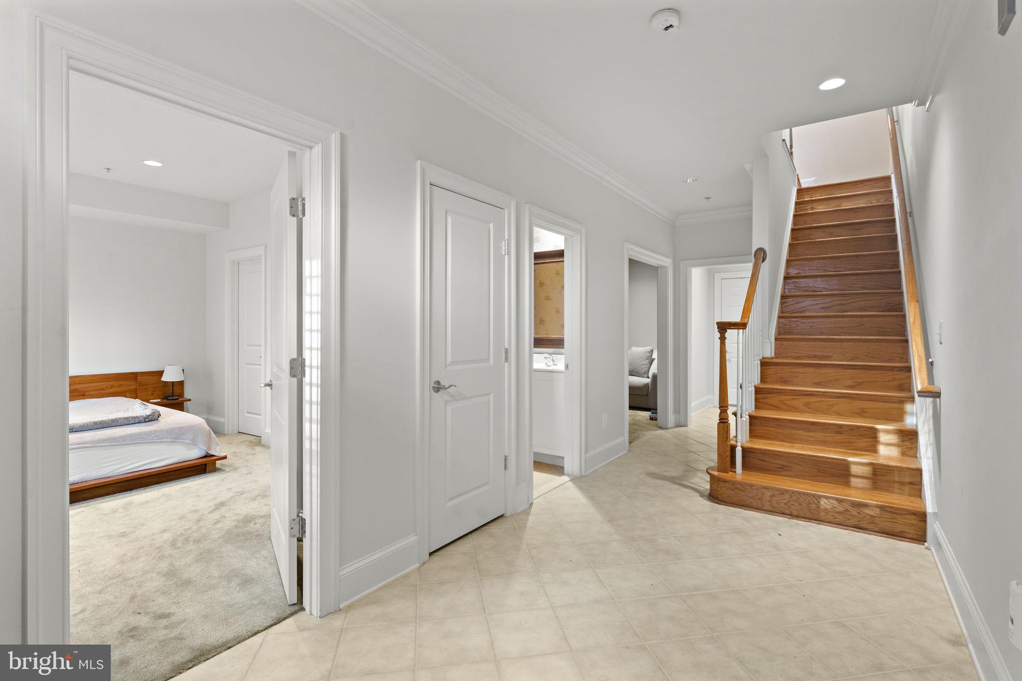 1815 POTOMAC GREENS DRIVE