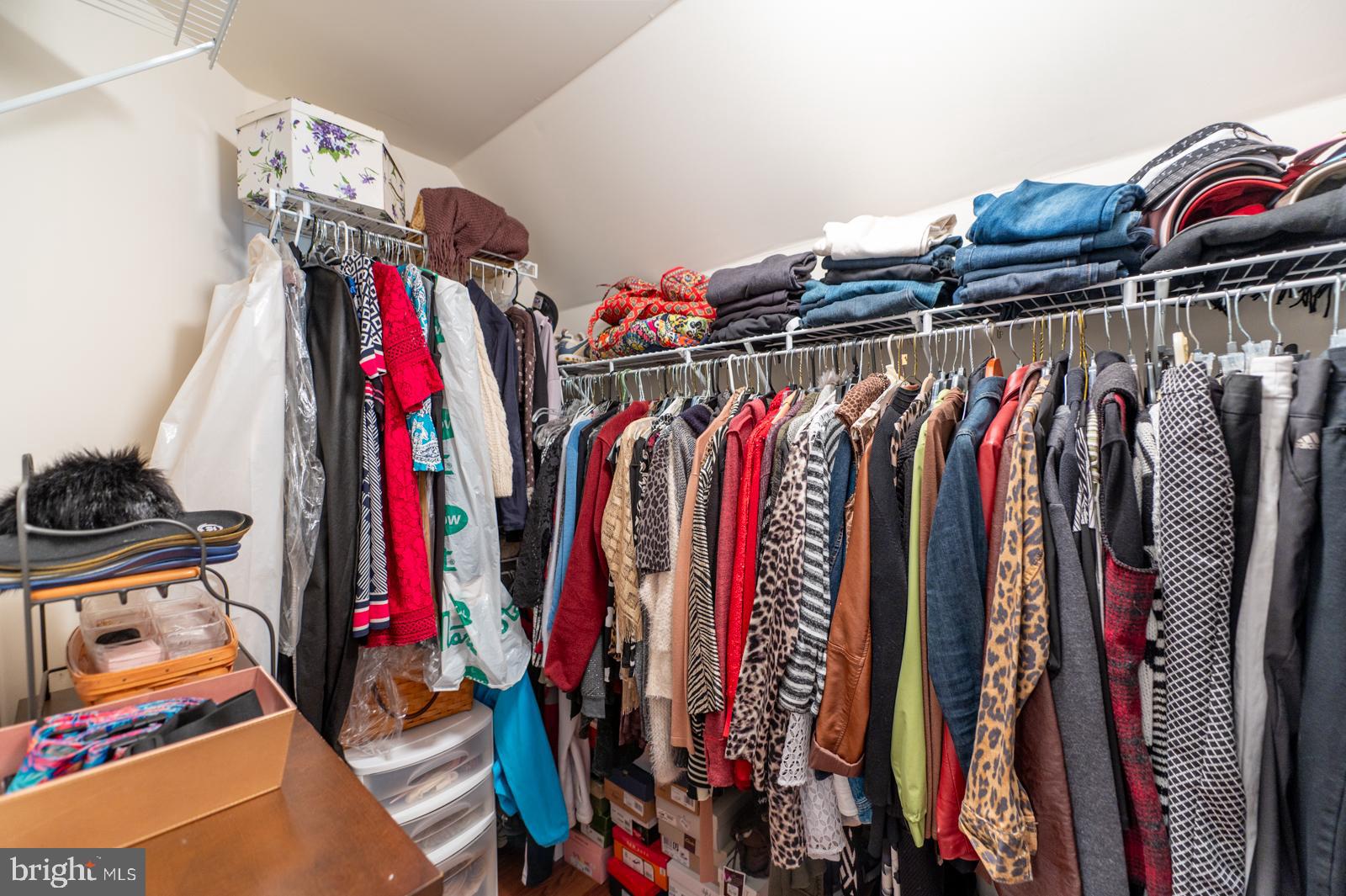 CLOCKTOWER WOODS - Residential