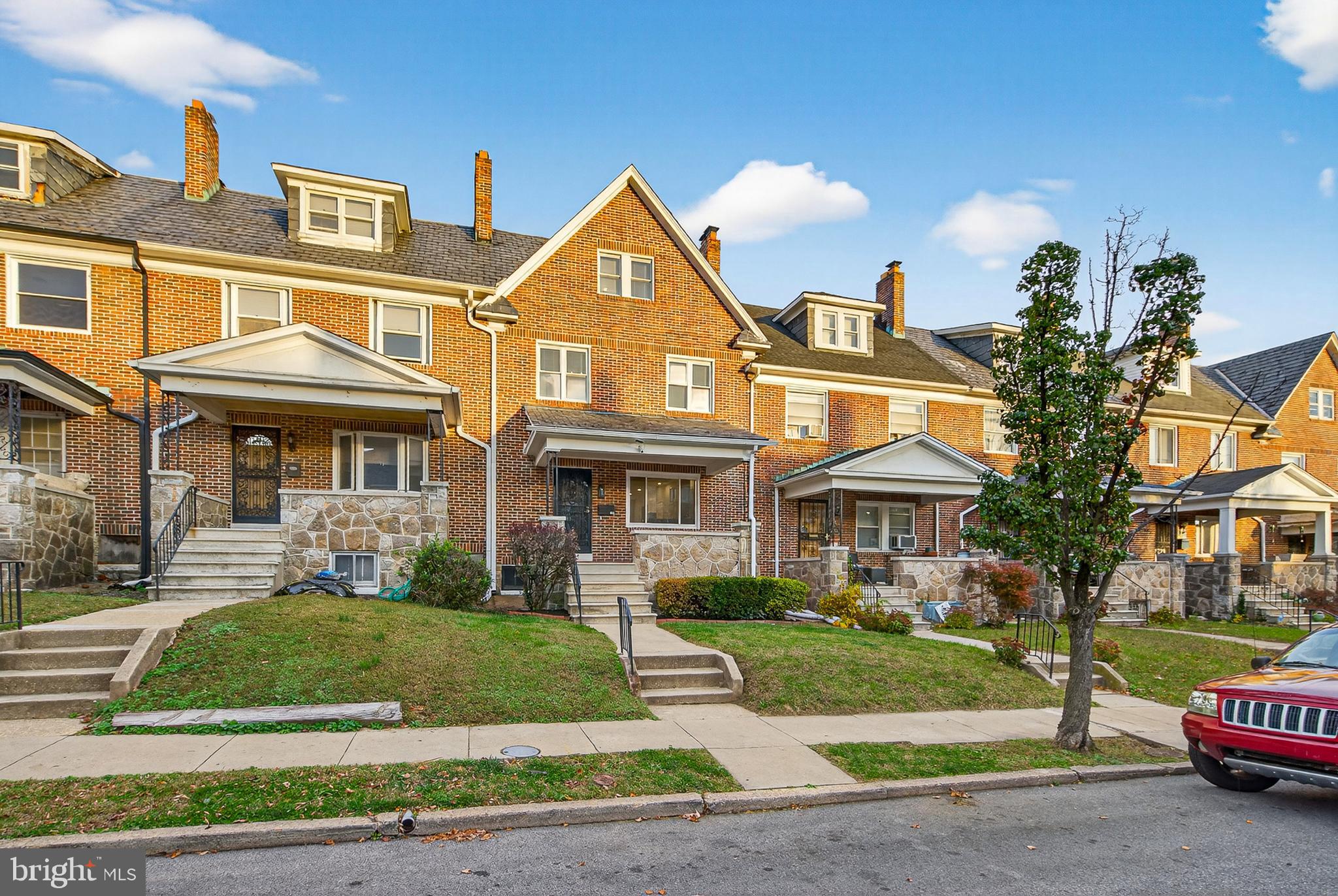 609 N WOODINGTON ROAD