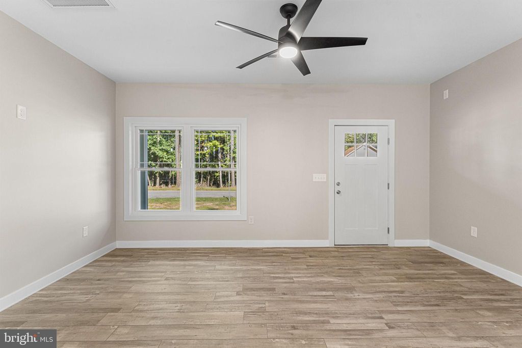 Photo of 54 Bay Pointe Drive, MONTROSS, VA 22520 (MLS # VAWE2011310)