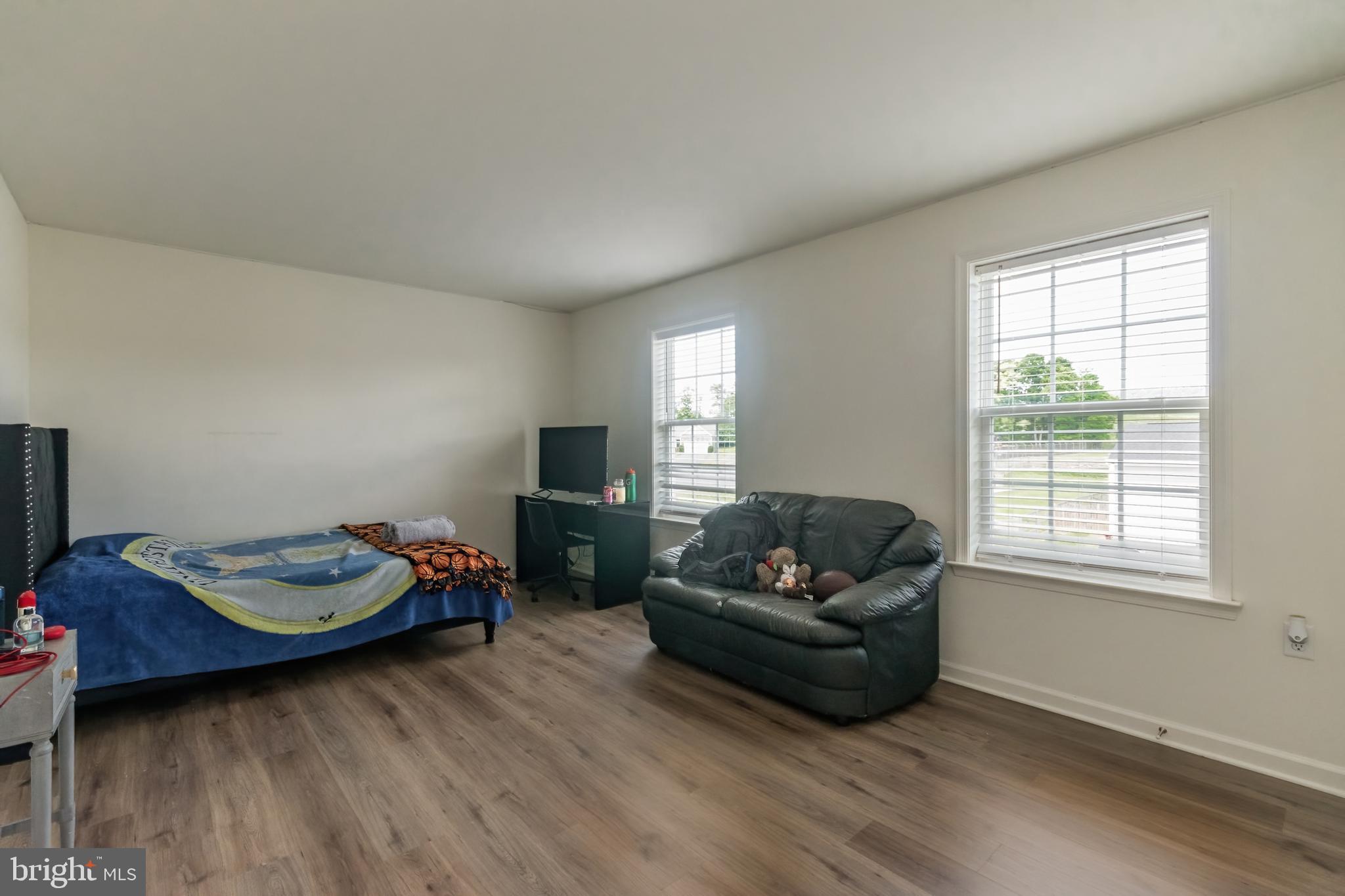 SPRINGDALE FARM - Residential