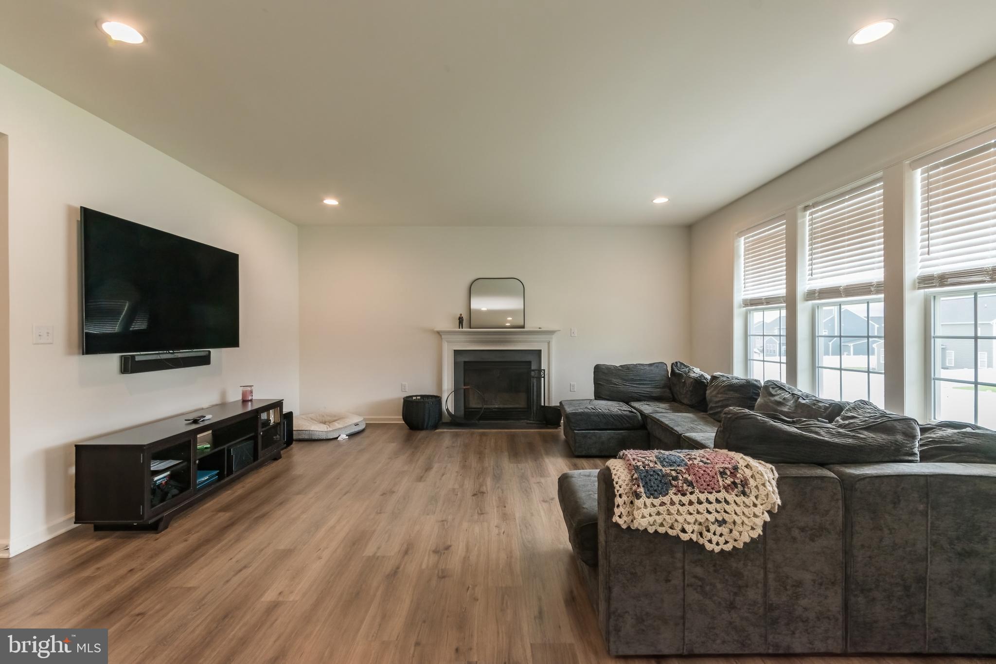 SPRINGDALE FARM - Residential