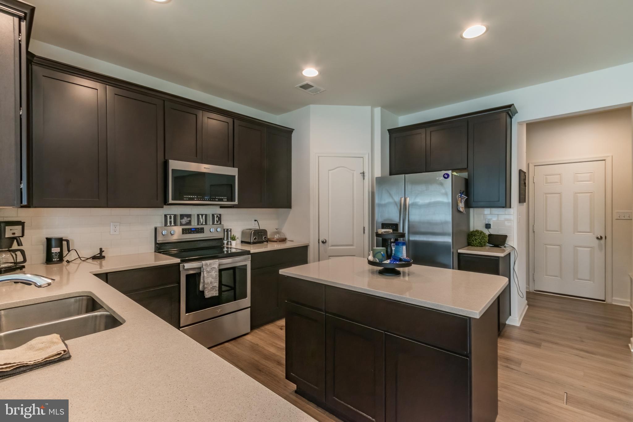 SPRINGDALE FARM - Residential