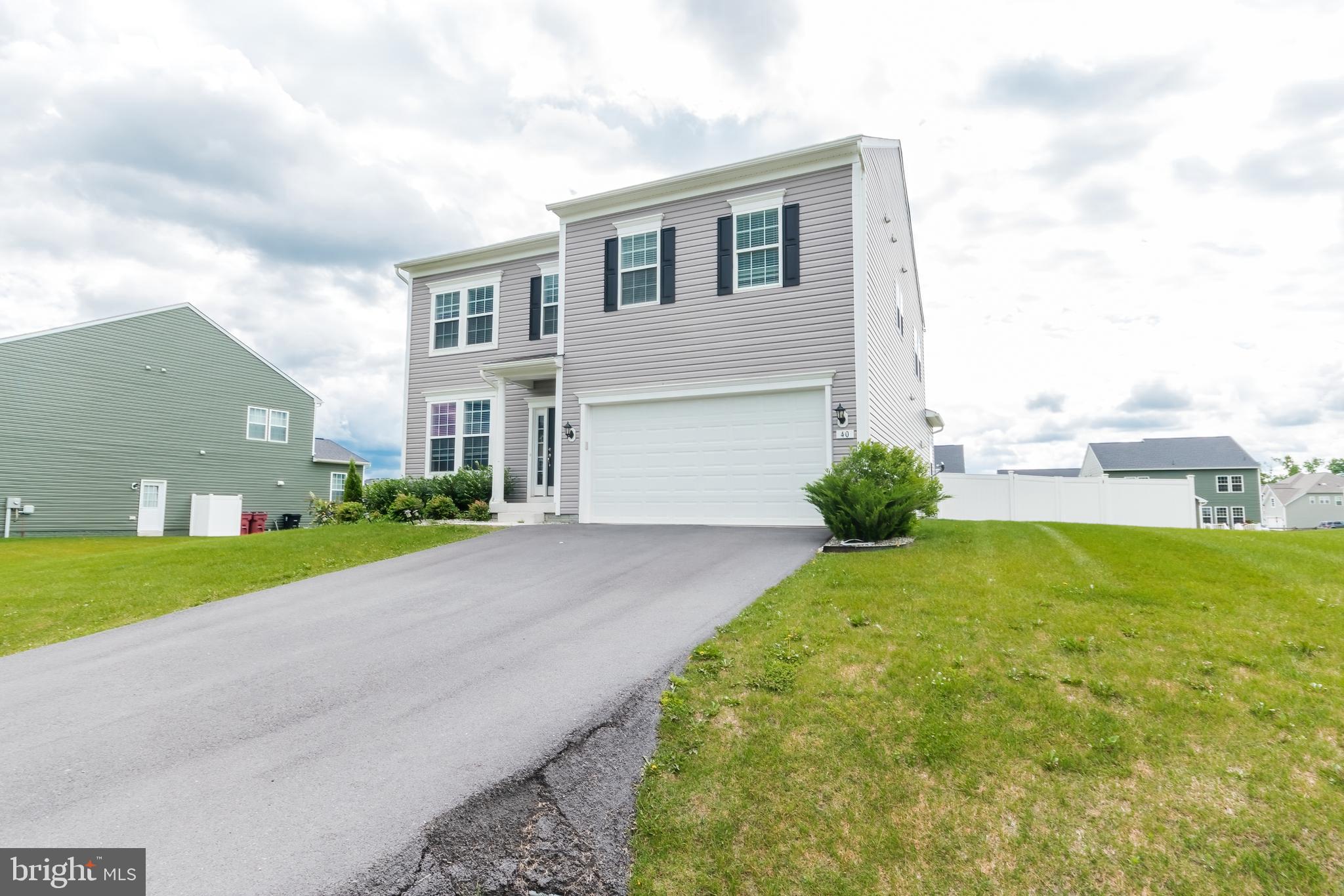 SPRINGDALE FARM - Residential