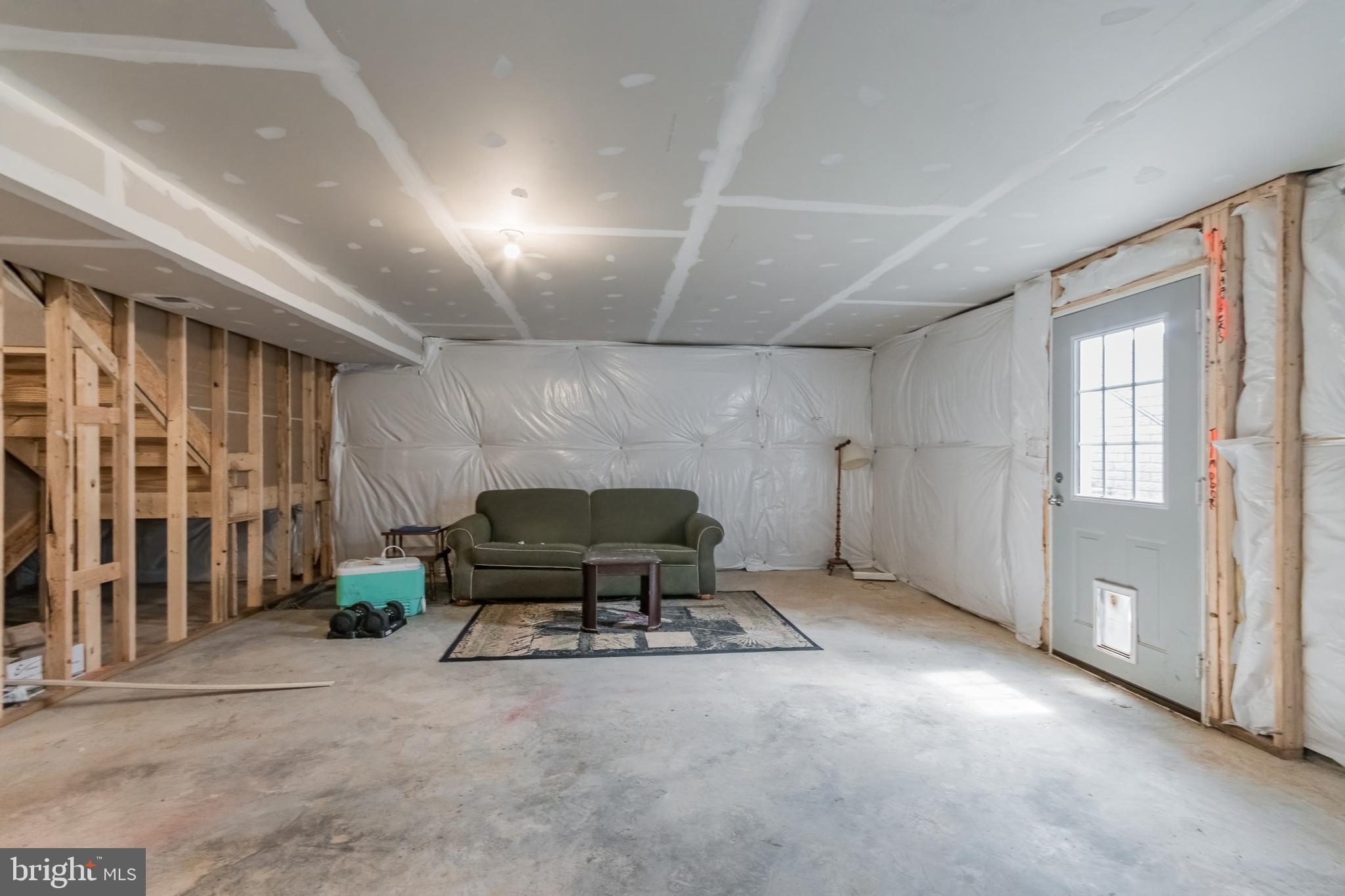 SPRINGDALE FARM - Residential