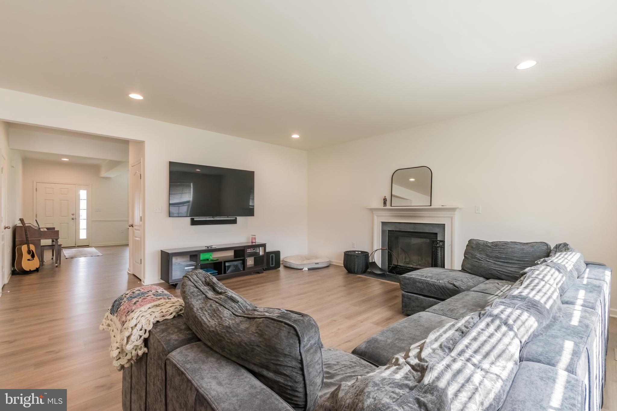 SPRINGDALE FARM - Residential