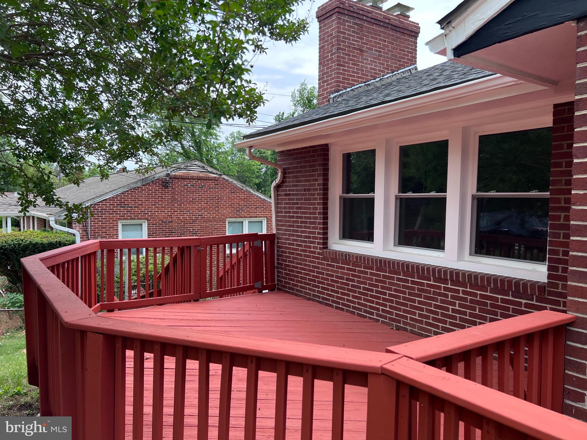 MURRAY HILL - Residential