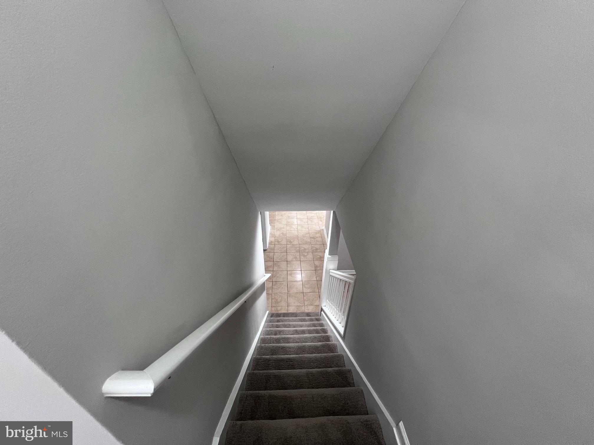 MURRAY HILL - Residential