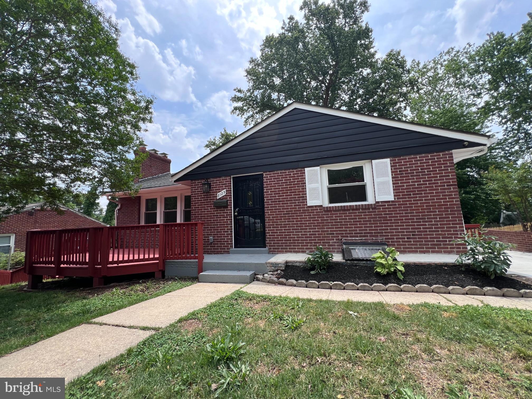 MURRAY HILL - Residential