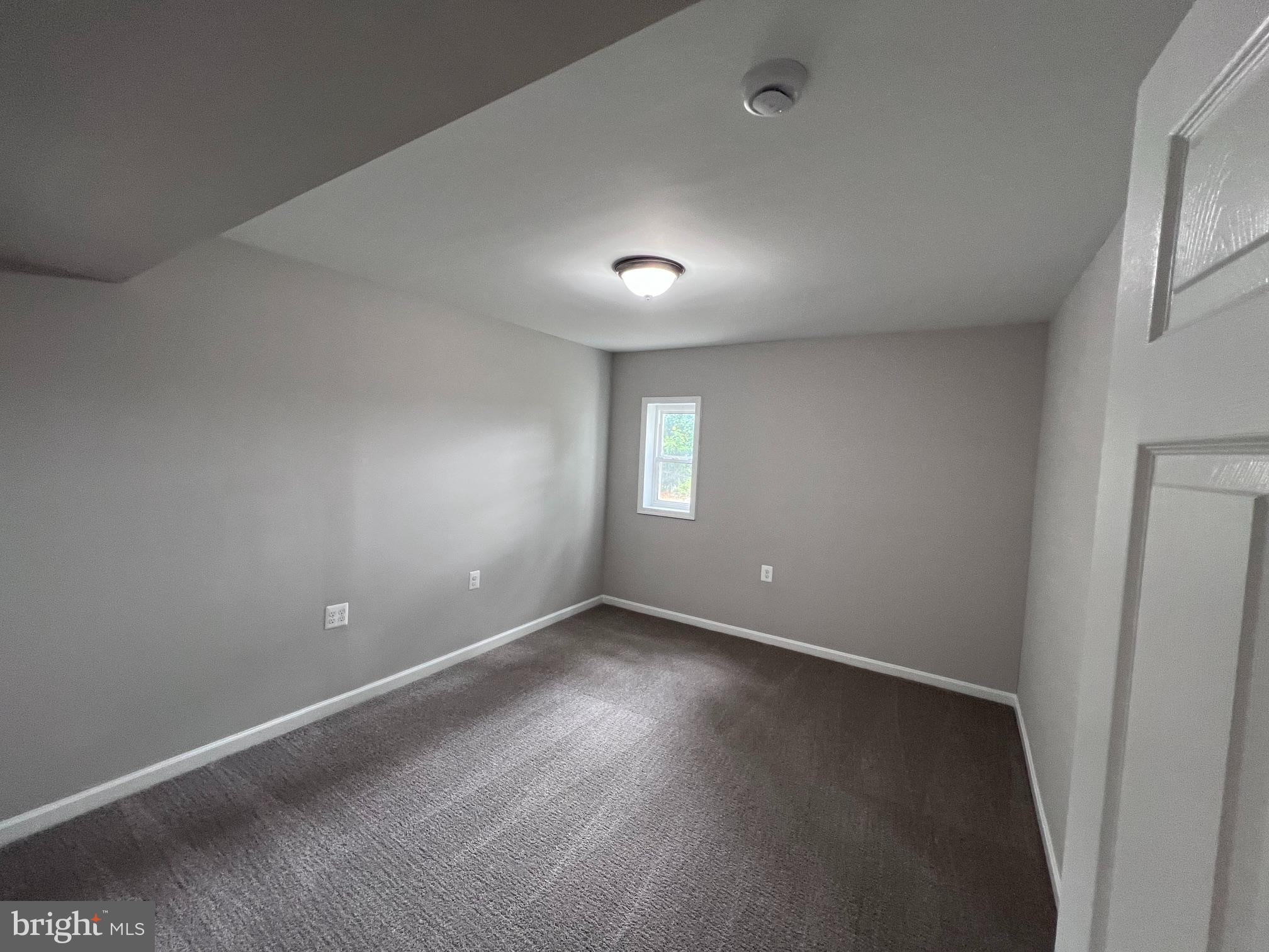MURRAY HILL - Residential