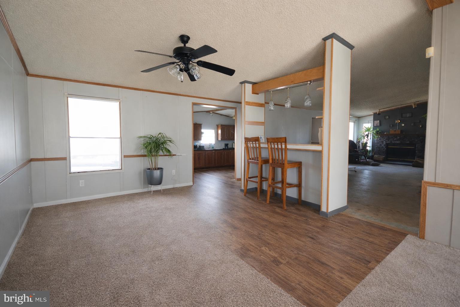 MIDDLE CREEK VILLAGE - Residential